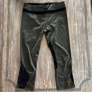 Lululemon Olive and Black Leggings